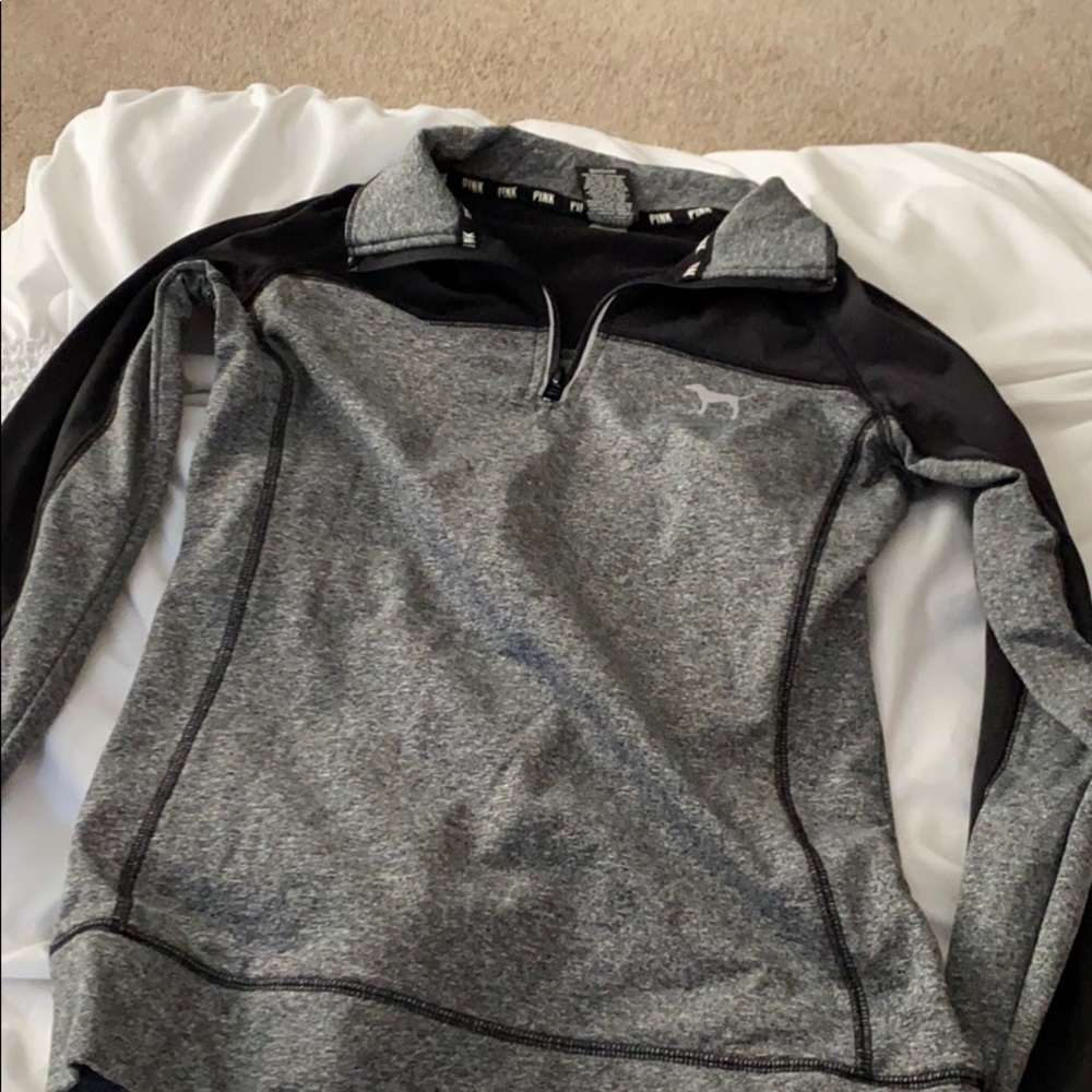 Quarter zip up for working out